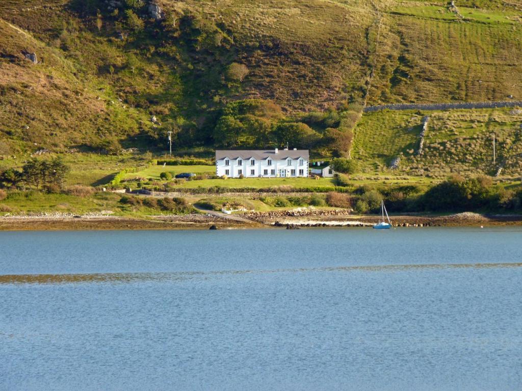 Waterfront Rest B&B Clifden Buitenkant foto